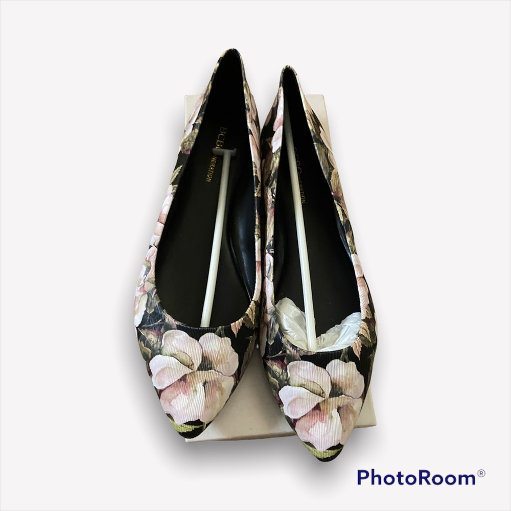BCBGeneration Women’s Millie Ballet Flats Watercolor Size 9.5M